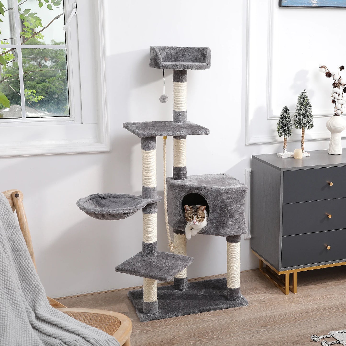 Multi-Level Cat Tree with Scratching Posts